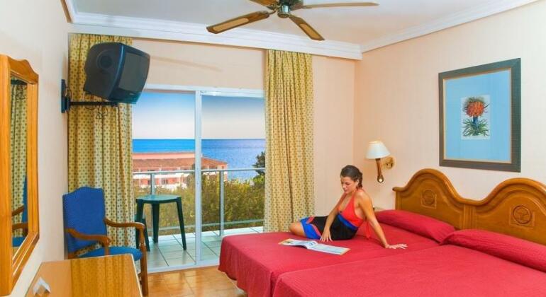 Diverhotel Marbella - Photo2
