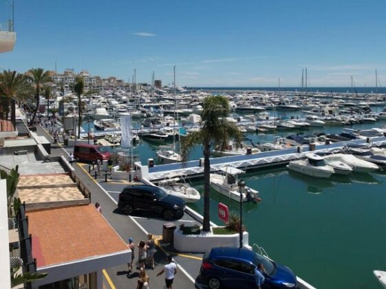 First Line Duplex Puerto Banus Sleeps 8 People