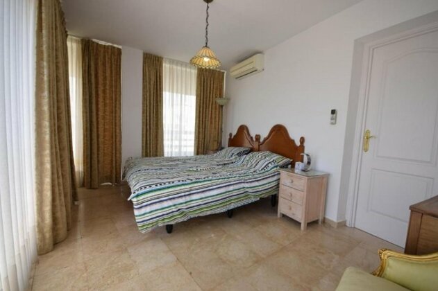 Parque Marbella Apartment - Photo2