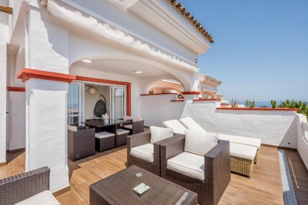 Penthouse Marbella Playa by Rafleys - Photo2
