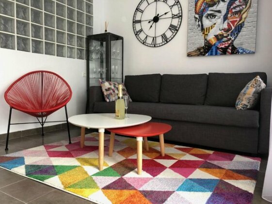 Yumbo Apartments - Photo3