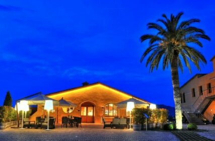 Hotel The Originals Can Bonastre Wine Resort