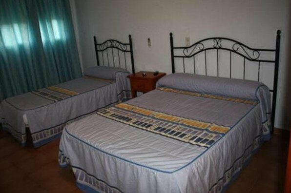 Pension Los Tamarindos - Photo2
