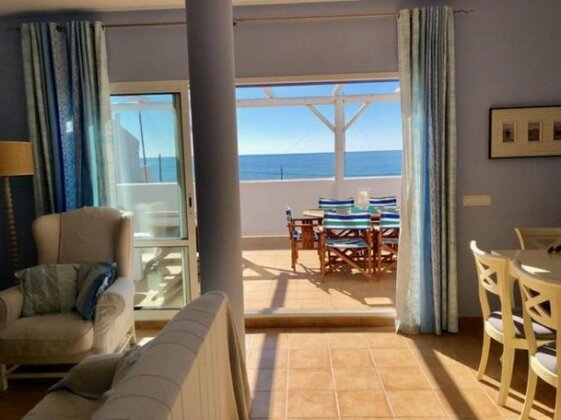 Casa en primera linea de playa con vistas al mar - Photo5