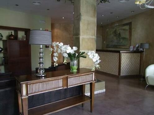 Hotel Cervantes Merida - Photo2