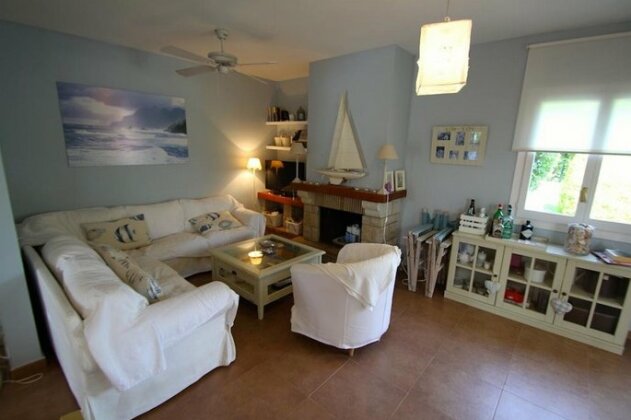 Holiday Home Martin 4 - Photo4