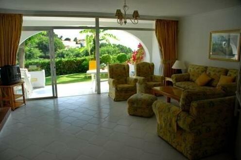 Miraflores Rancho Club - Photo2