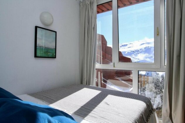 Bed and Snow Deal Apartment - Photo2