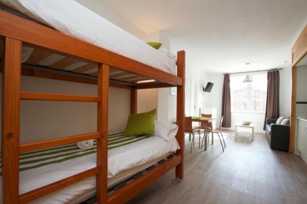 Bed and Snow Loft - Photo4