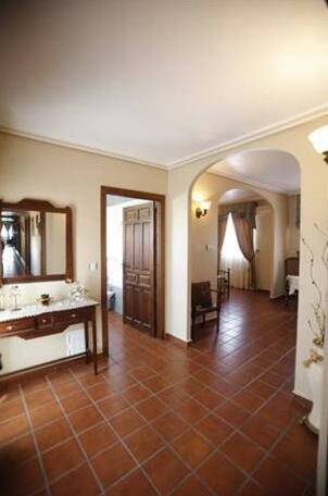 Hotel Leo - Photo5