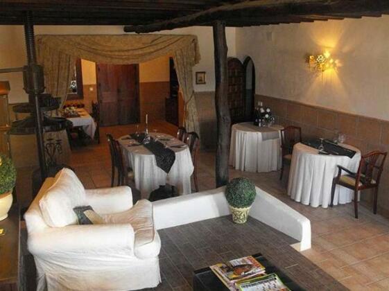 Grapevine Manor Country House - Photo2