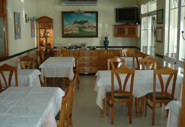 Hostal Restaurante el Cary - Photo3