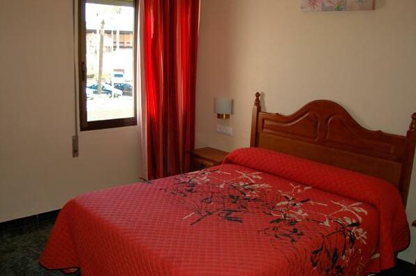 Hostal Restaurante el Cary - Photo5