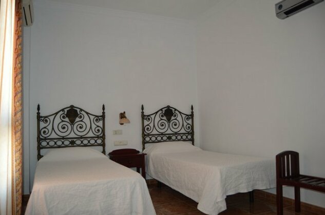 Hotel Poniente - Photo4