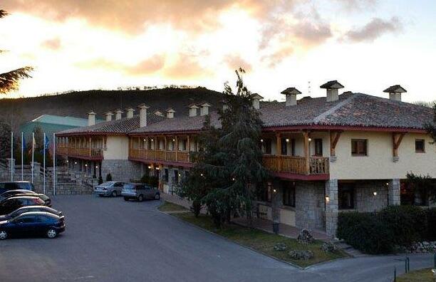 Hotel Rural Spa&Wellness Hacienda Los Robles - Photo2