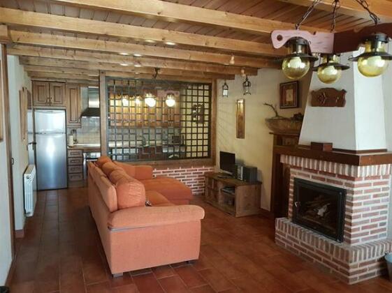 Casa Rural El Castano Navalonguilla - Photo2