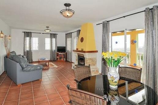 Mango Nerja - Photo4