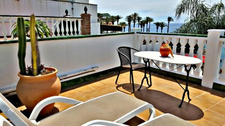 Villa Carabeo Nerja - Photo5