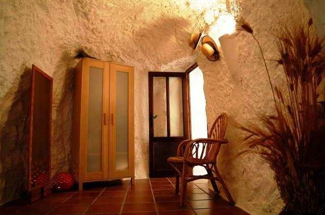 Cuevas de Orce Apartments - Photo2