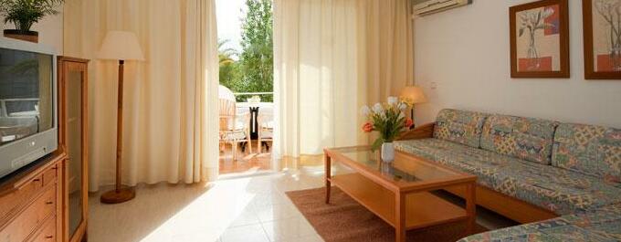 Apartamentos Los Tilos - Photo3