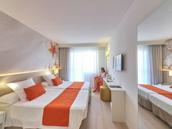BQ Bulevar Peguera- Adults Only - Photo5