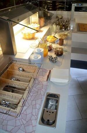 Hostal Neptuno Paguera - Photo4