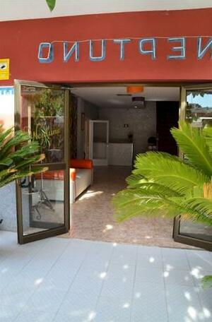 Hostal Neptuno Paguera - Photo5