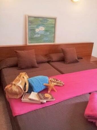 Hostal Villa Cati - Photo3