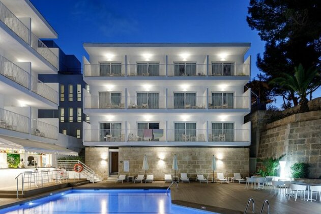 Hotel Tora