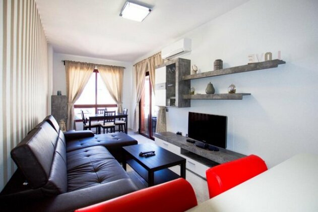 VIP HOLIDAYS Morro Jable Beach & Center - Photo2