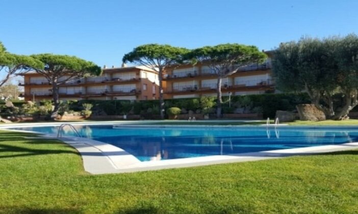 104683 - Apartment In Palafrugell - Photo2