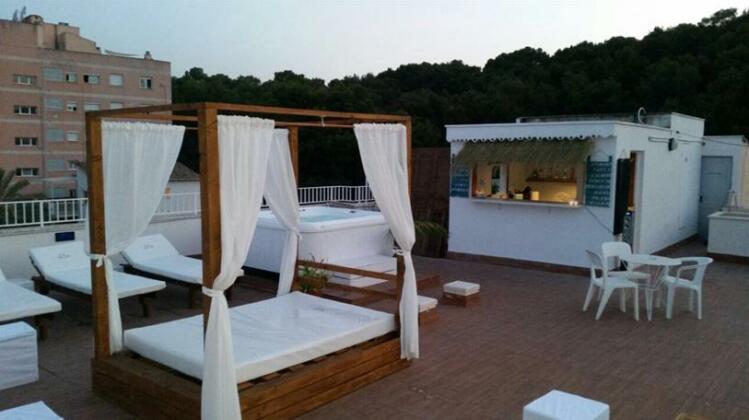 Lis Hotel - Photo4