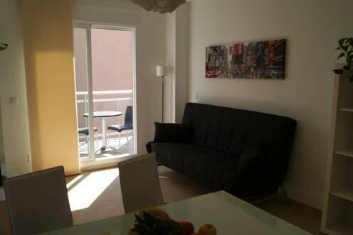 Apartamentos Agora - Photo5