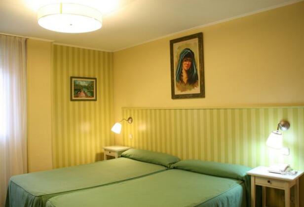 Hotel Indiana - Photo2