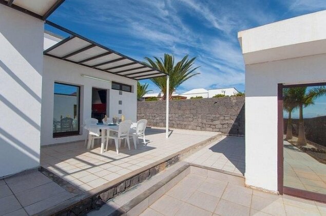 Villa Oasis Playa Blanca