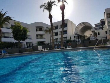 Apartment Casa Palmera only 150 meters to the beach heated pool wifi SAT-TV balcony with poolvie