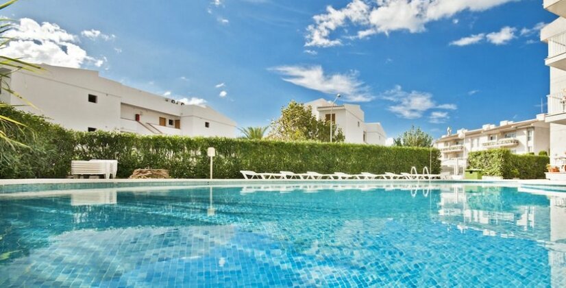 Apartamentos Llevant Pollenca - Photo2