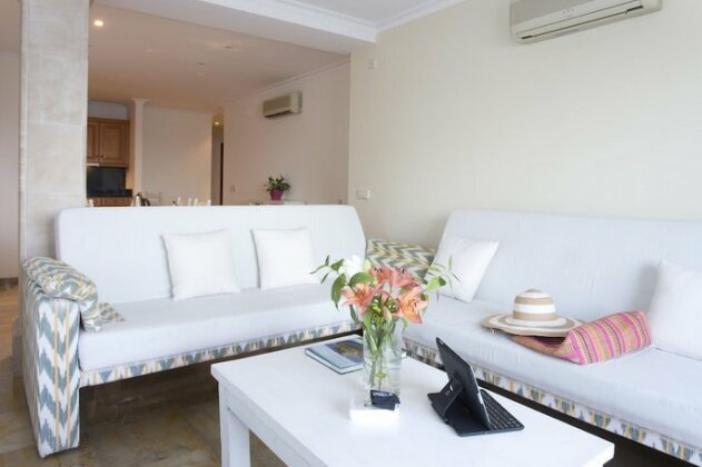 Aparthotel Galeon Suites - Photo3