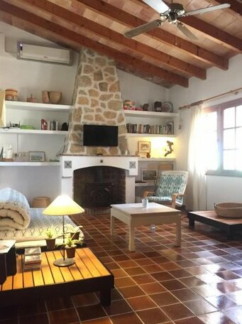 Can Petrel - Photo2