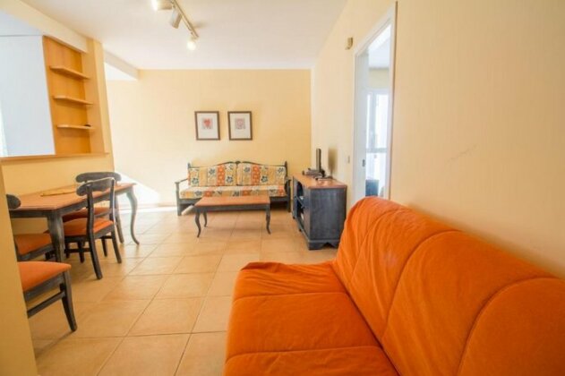 Cozy apartment near the sea with wifi and pool - Photo2