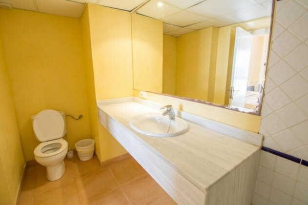 Cozy apartment near the sea with wifi and pool - Photo3