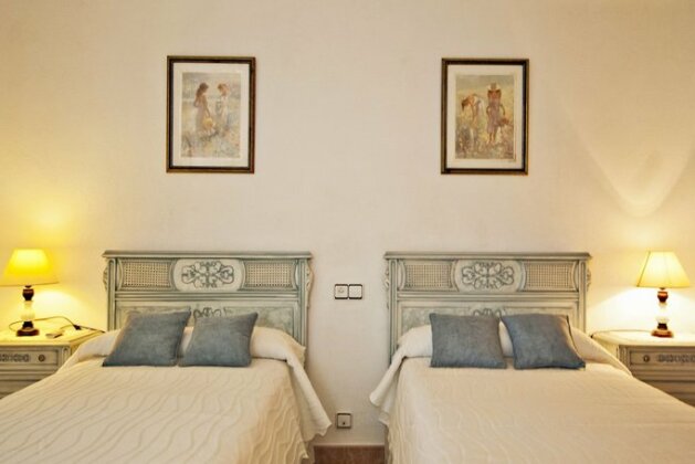 Villa Rosaleda - Photo5
