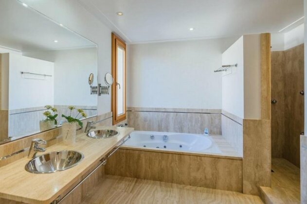 Villa with private pool in Port de Pollensa Monxo - Photo3