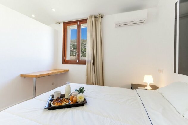 Vinya 3 - Photo4