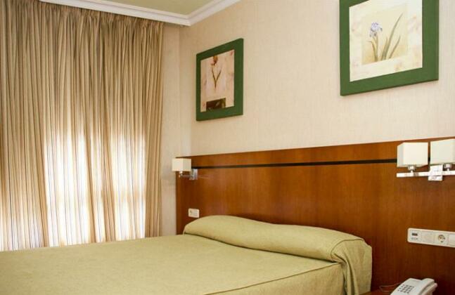 Hotel HHB Pontevedra Confort - Photo3