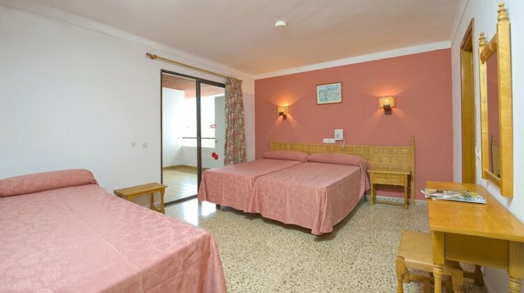 Hotel Bahia Playa - Photo5