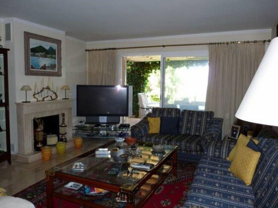 House With 4 Bedrooms in Portals Nous With Wonderful sea View Pool Access Enclosed Garden - 600 m - Photo3