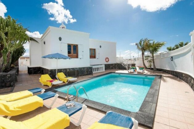 Villa Ramos Dos - Photo2
