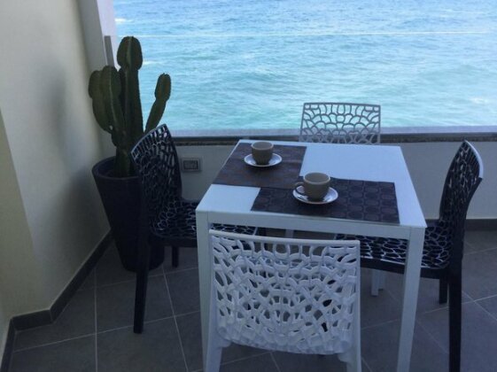 Apartment With 2 Bedrooms In Puerto De La Cruz With Wonderful Sea View Furnished Terrace And Wifi - Photo3