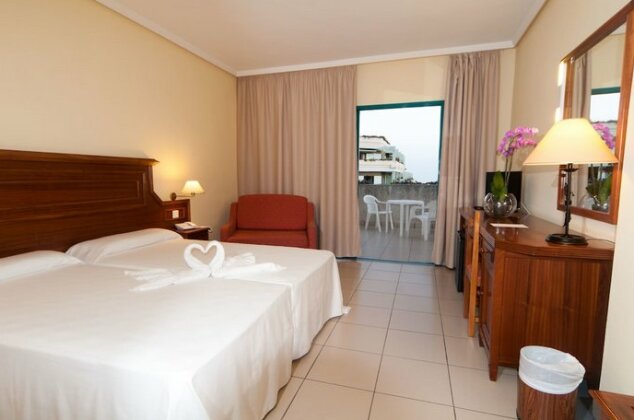 Hotel Turquesa Playa - Photo5